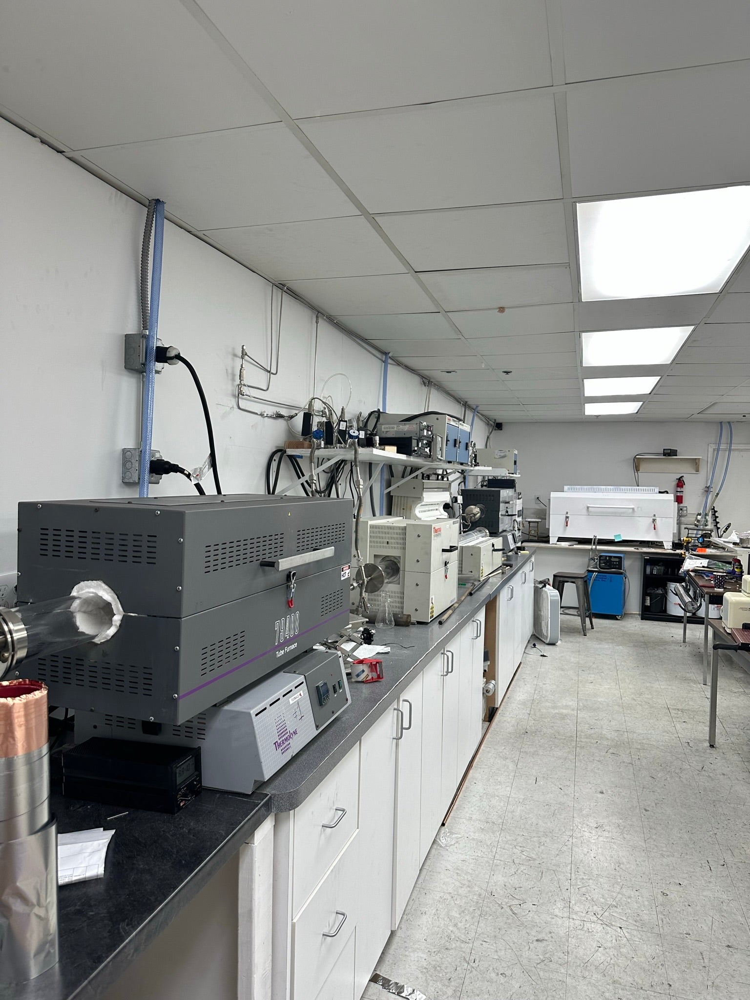HeXalayer advanced materials laboratory